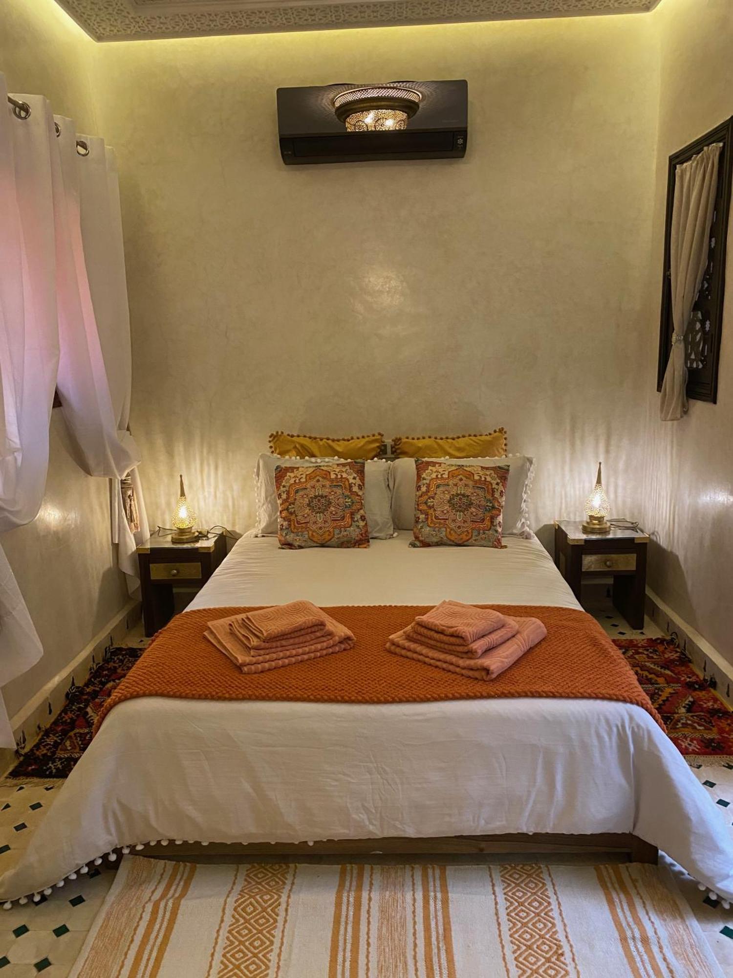 L'emeraude Doree Bed & Breakfast