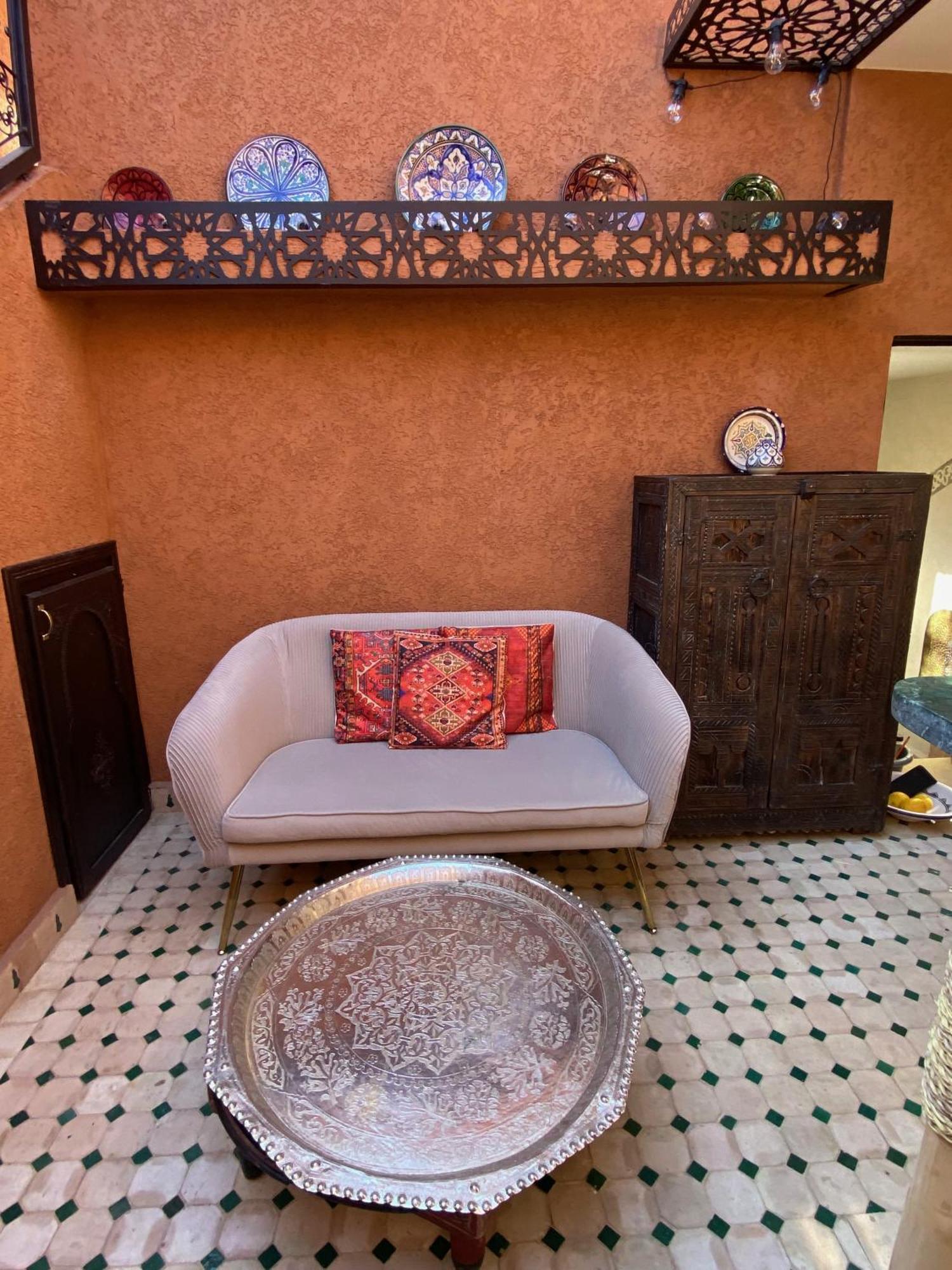 L'emeraude Doree Bed & Breakfast